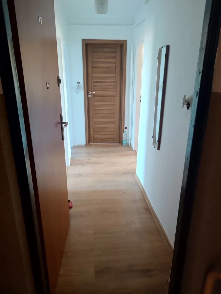 Wynajmę mieszkanie 2 pokoje 4 piętro Al. Wolności 45m2 centrum miasta