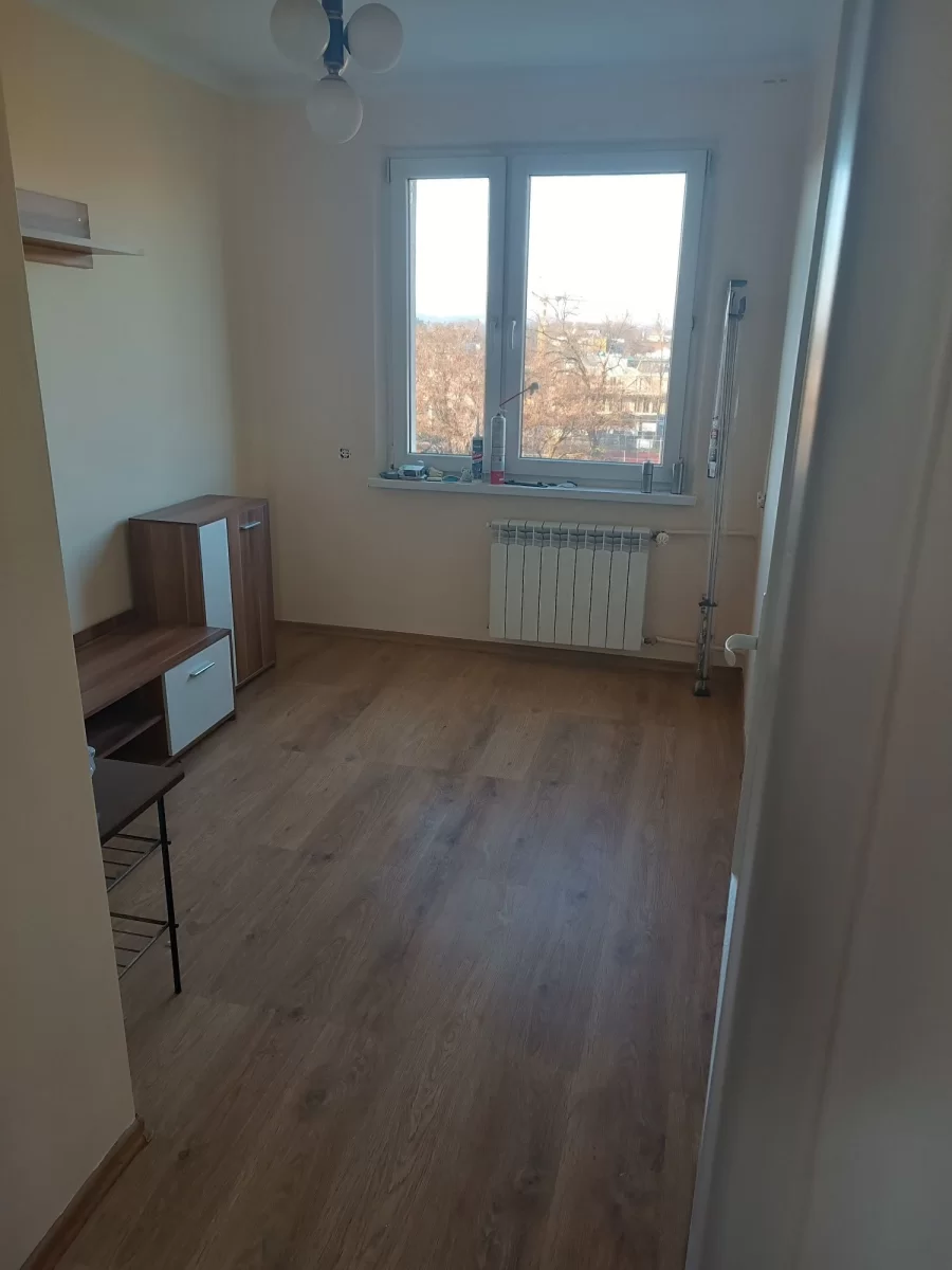 Wynajmę mieszkanie 2 pokoje 4 piętro Al. Wolności 45m2 centrum miasta