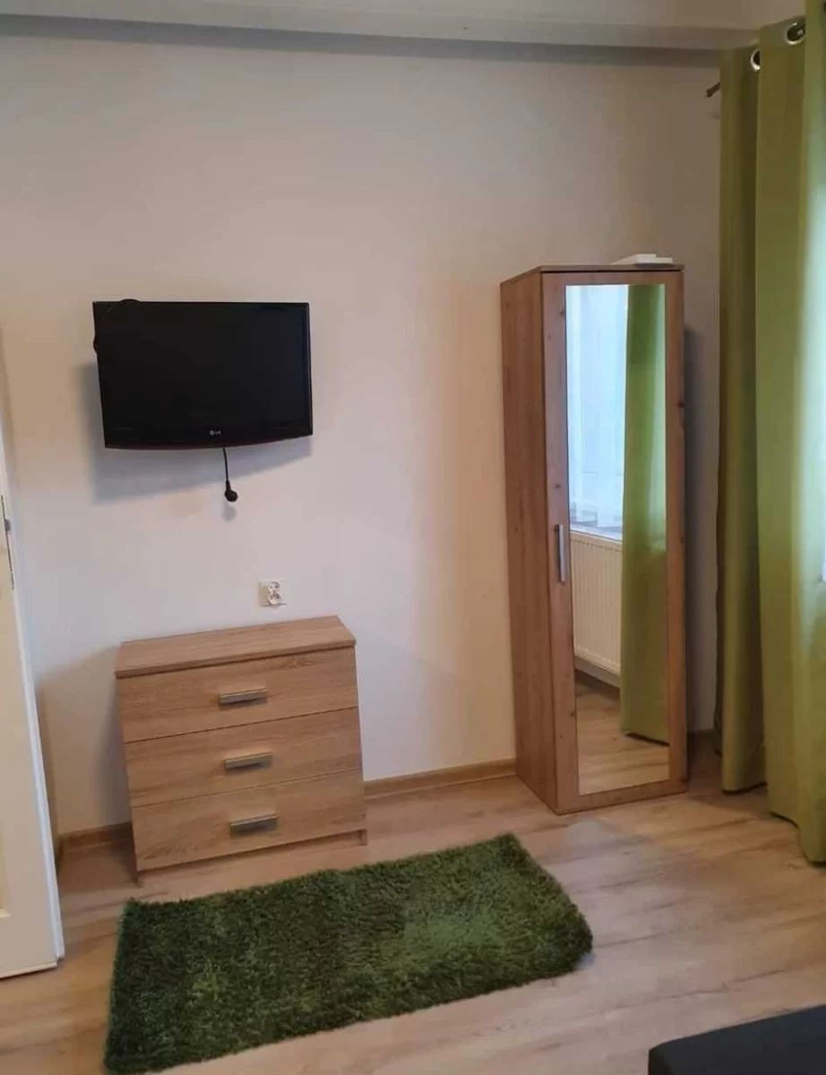 WYNAJEM mieszkania CENTRUM miasta 2 pokoje dla 2 do 4 osób