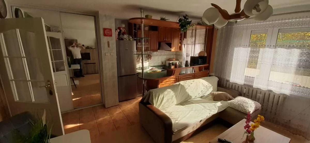 Bezpośrednio 3pok 50m2 parter Kleeberga zaraz obok parku i galerii