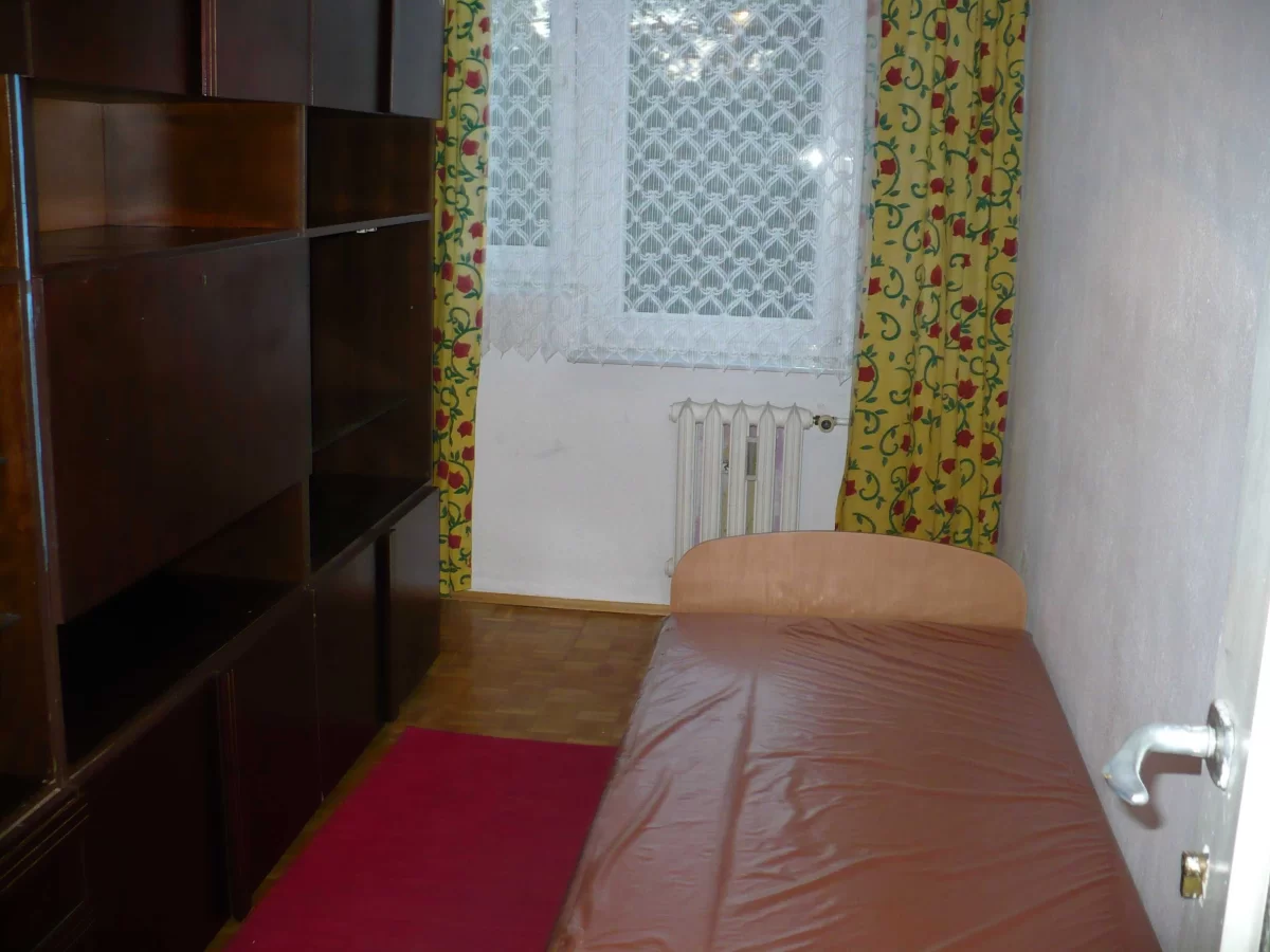 mieszkanie trzypokojowe (60 m2) w centrum Otwocka za 2500 zł