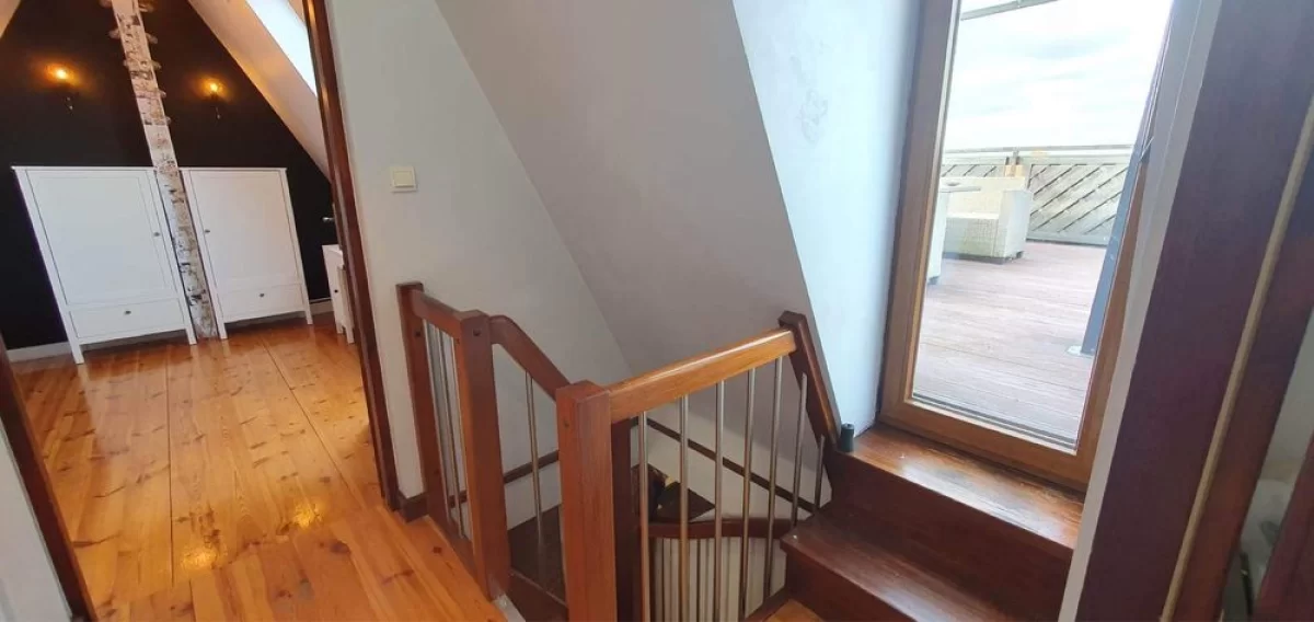 Duży apartament -super lokalizacja.