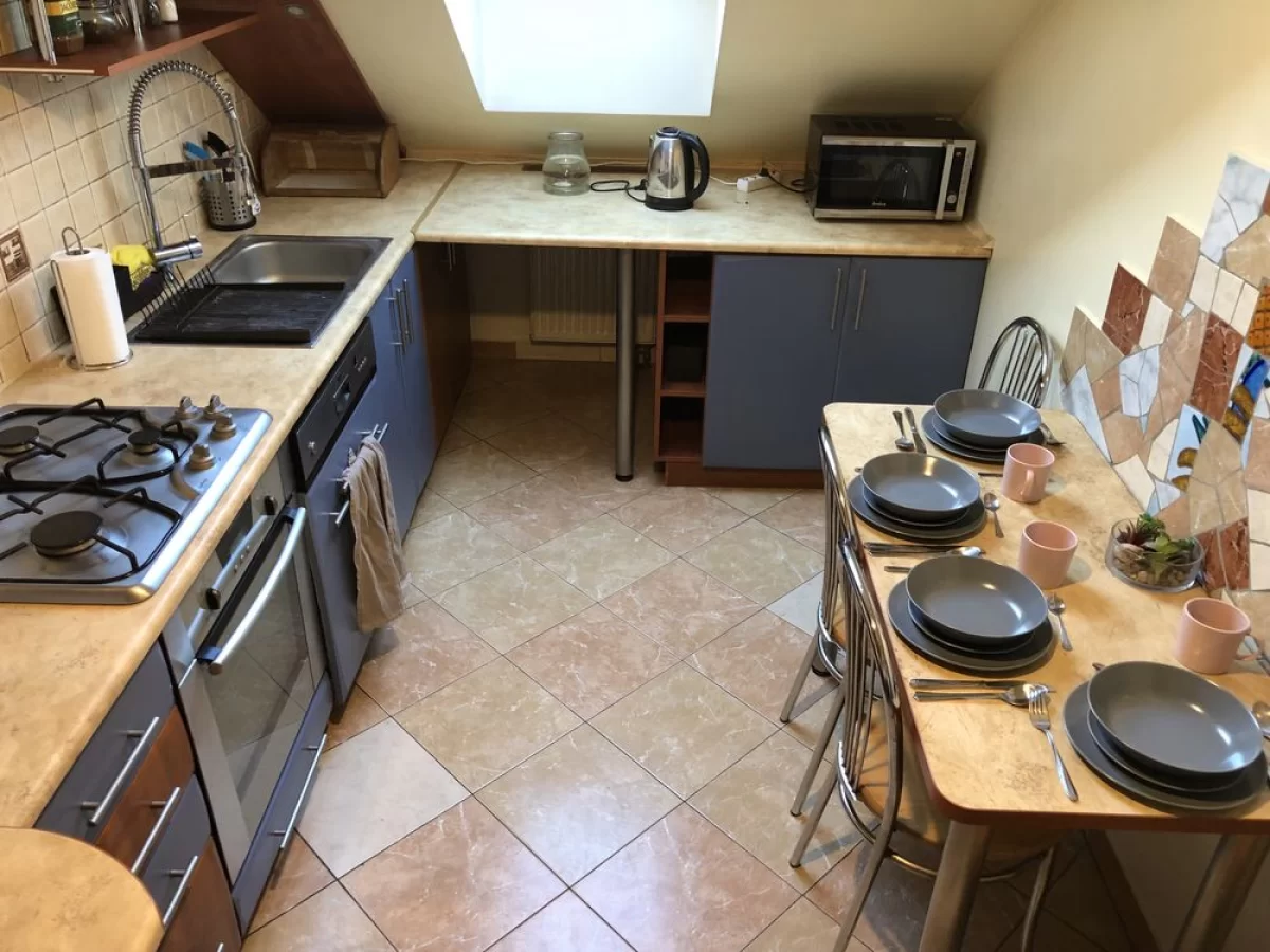 4-pokojowe mieszkanie Piastów 64 m2+ poddasze 20 m2