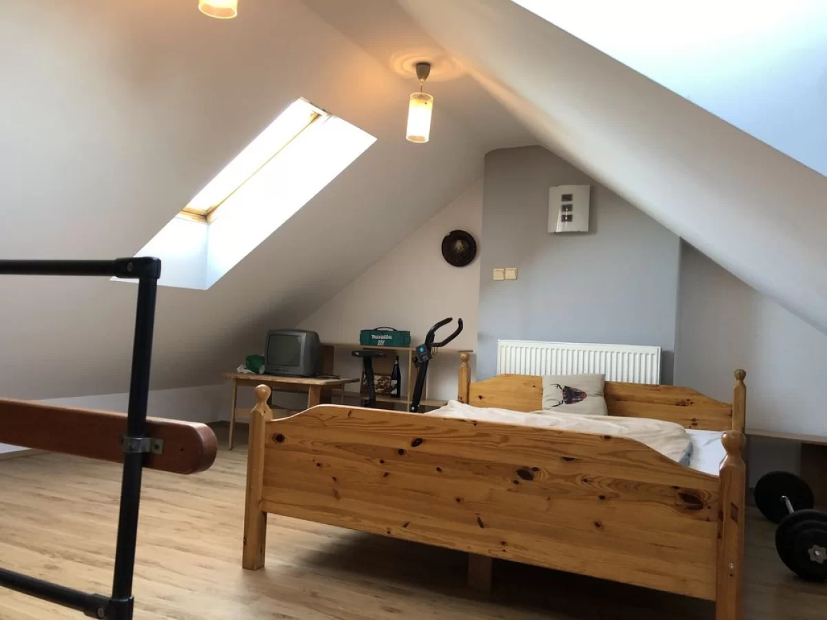 4-pokojowe mieszkanie Piastów 64 m2+ poddasze 20 m2
