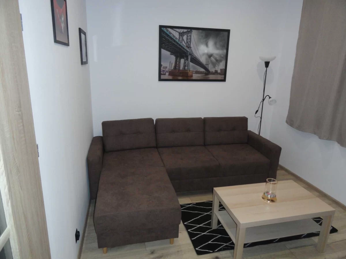 Mieszkanie 2 pokoje-kuchnia-łazienka 36m centrum ul. Zamkowa