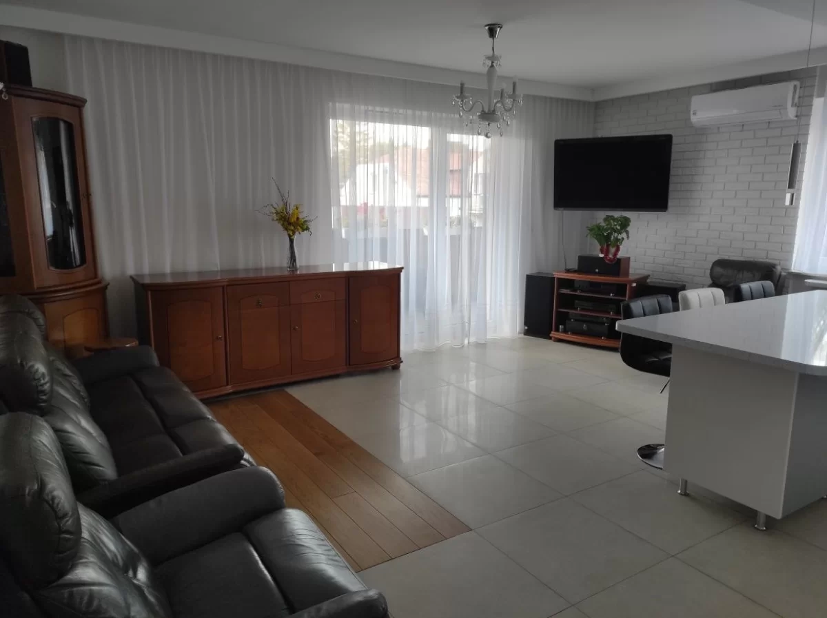 Mieszkanie 68 m² + garaż+ komórka