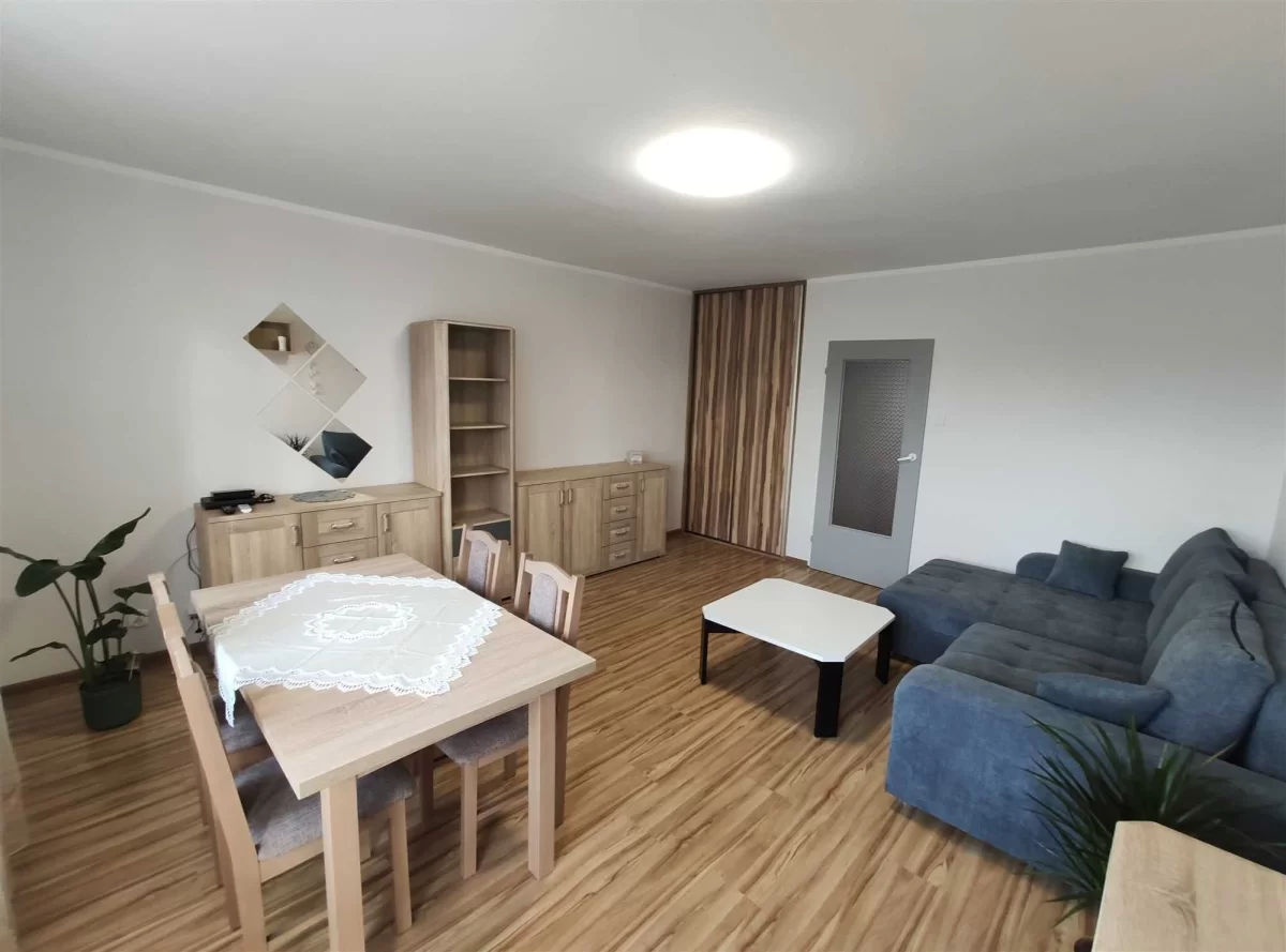 Funkcjonalna, duża kawalerka w centrum Piły