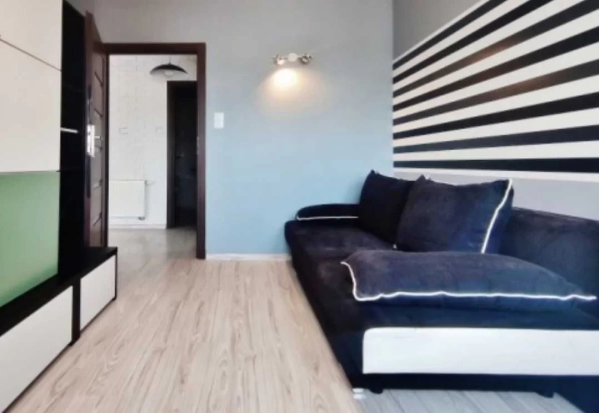 Wynajmę 3 pok. 70m2 z ogródkiem na Plewiskach w szeregowcu. Czynsz 0zł
