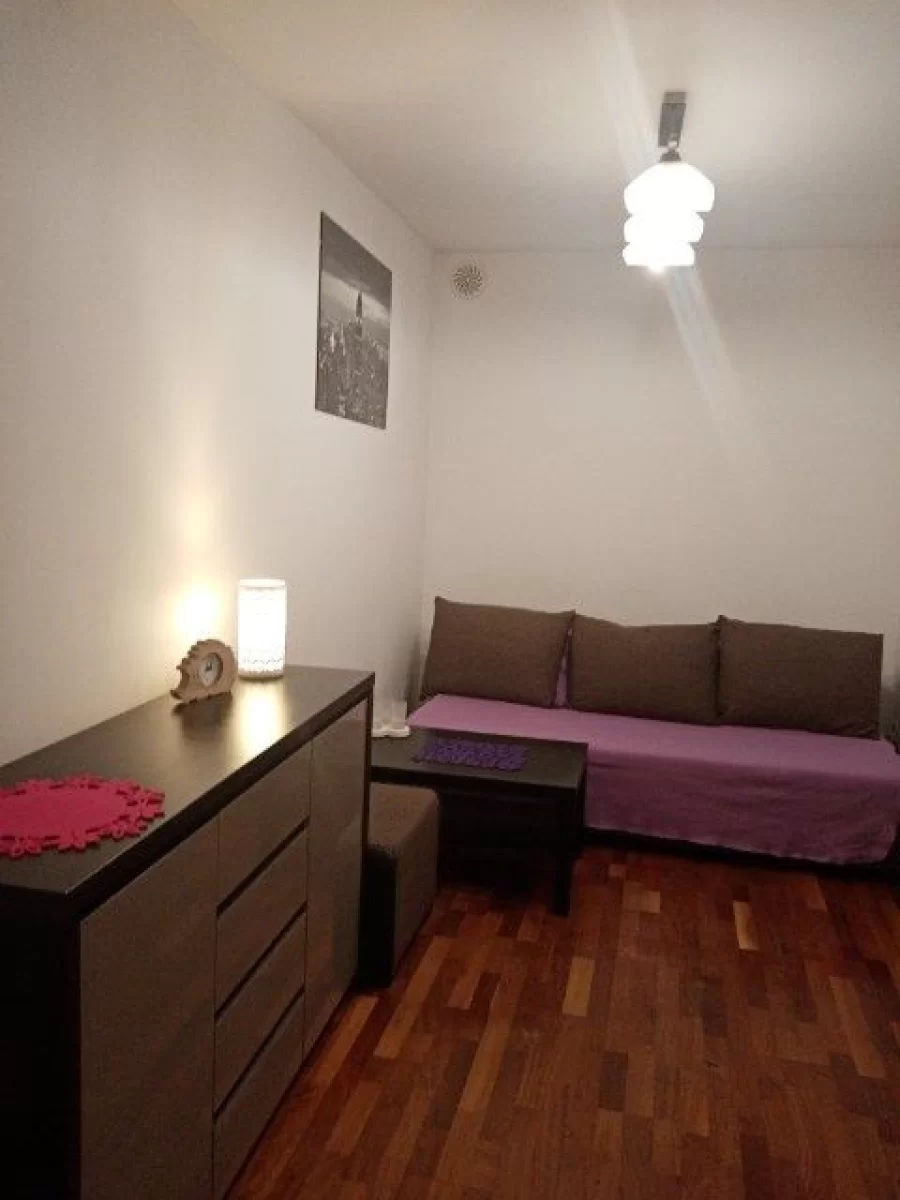 Mieszkanie w domku parterowym 30m2