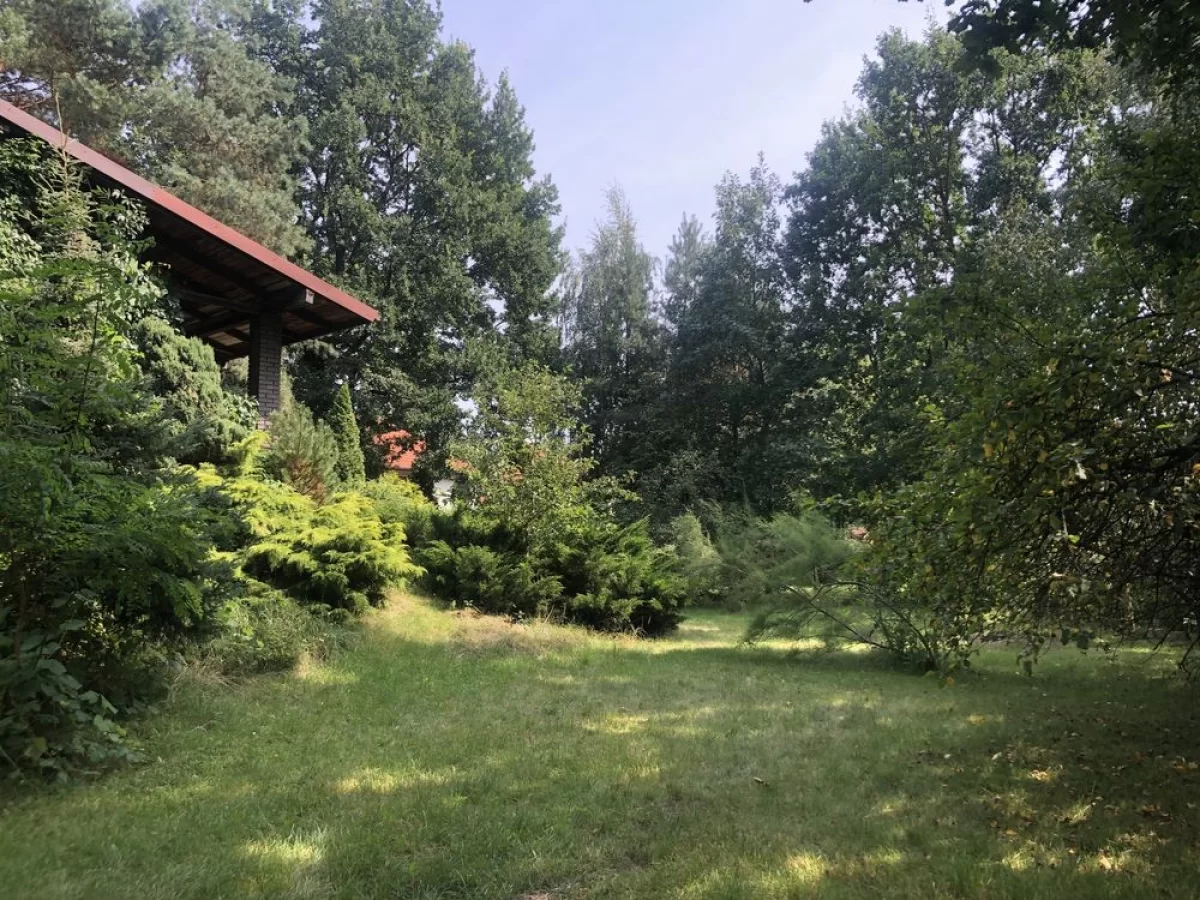 2 Pokoje do wynajęcia w Milanówku