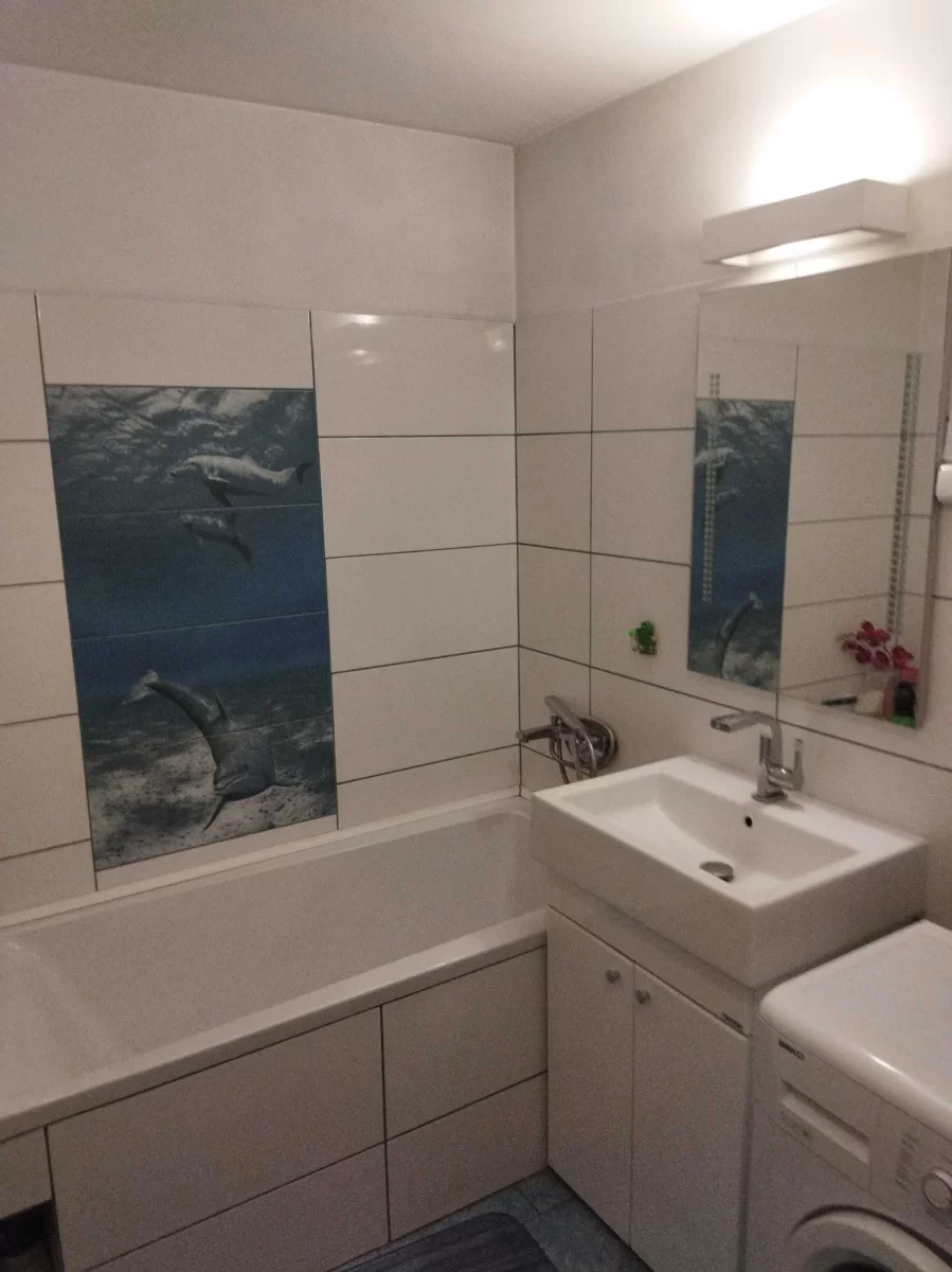 Mieszkanie na Miłej do wynajęcia, 4 pokoje, 2 balkony.