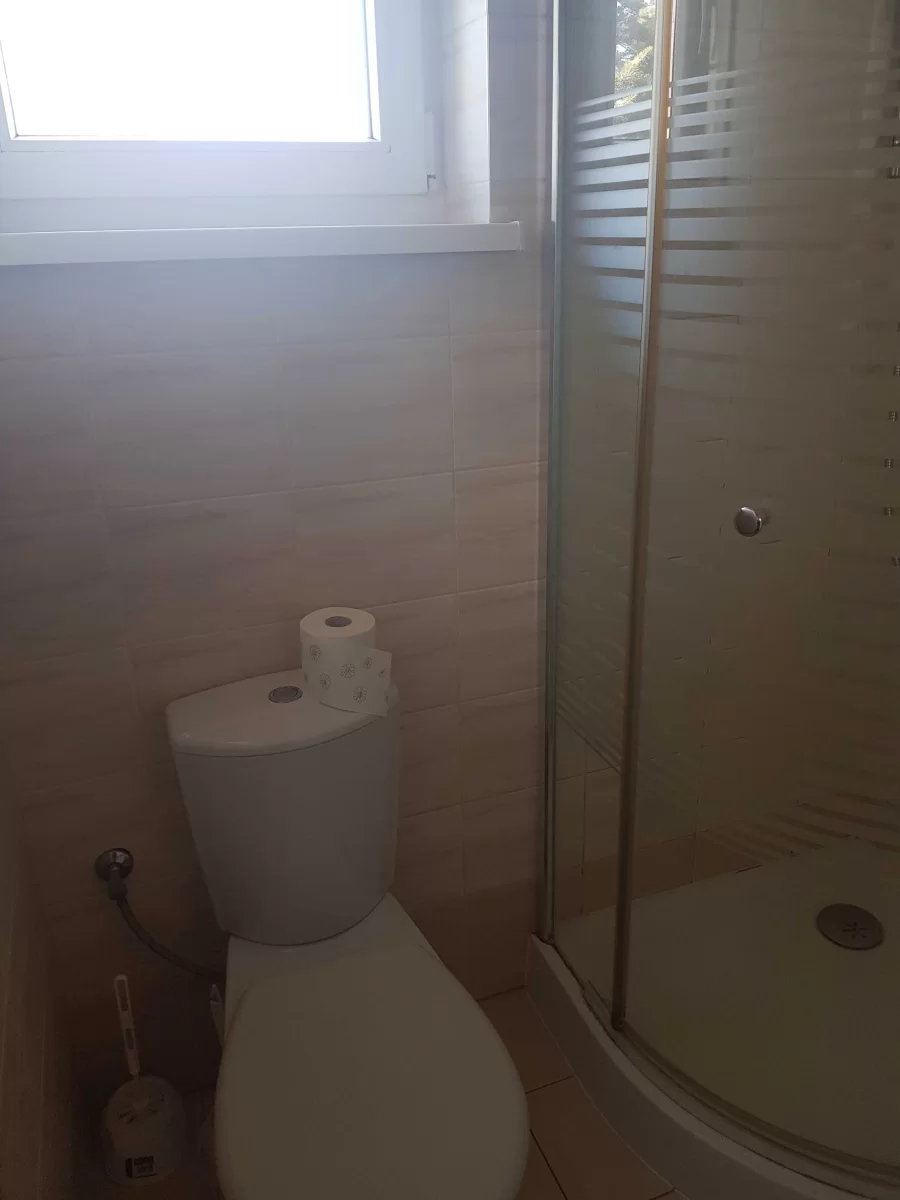 Wynajmę kawalerkę w Suchym Lesie (ul. Szkółkarska)