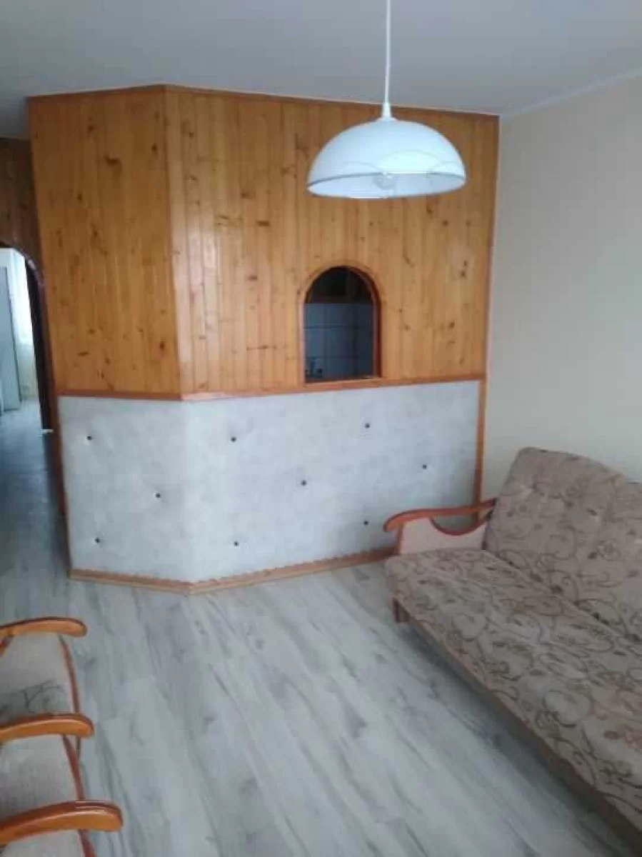 Wynajme mieszkanie 2 pokoje 38 m po remoncie Srem ogrodowa 35