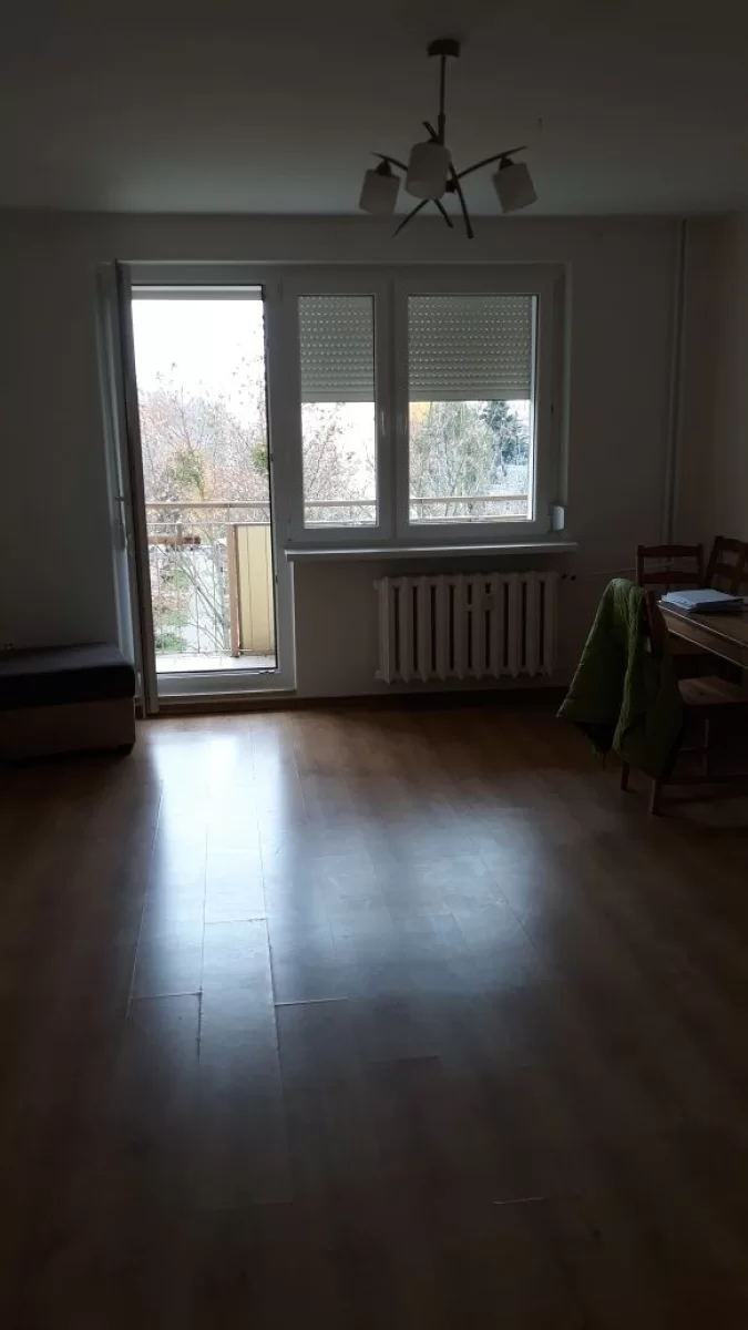 Wynajme 3 pok. 59m2 Mieszkanie 3 pietro