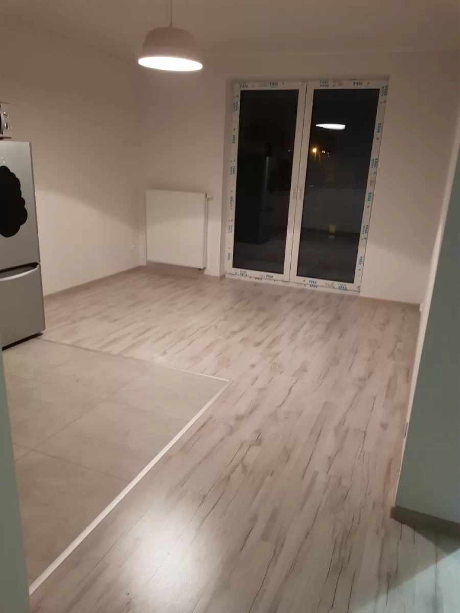 Wynajmę 2 pokojowe mieszkanie wraz z balkonem