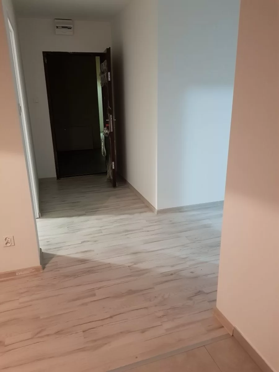 Wynajmę 2 pokojowe mieszkanie wraz z balkonem