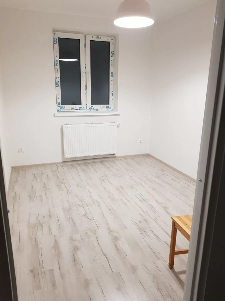 Wynajmę 2 pokojowe mieszkanie wraz z balkonem