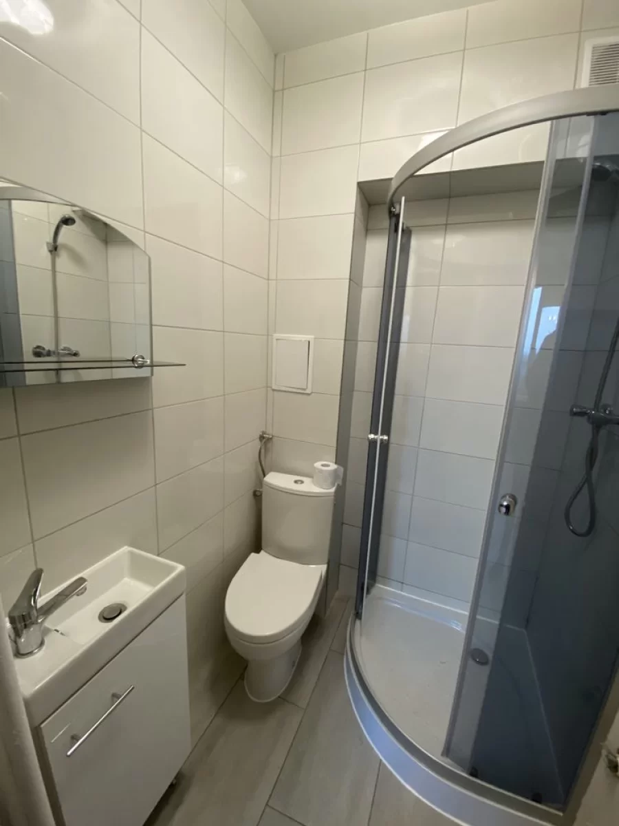Do wynajęcia umeblowana kawalerka po remoncie, Sienkiewicza