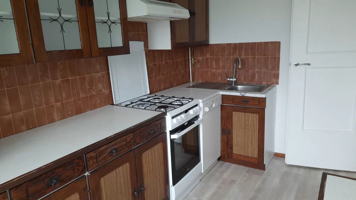Do wynajęcia mieszkanie 3pokoje I piętro !!!
