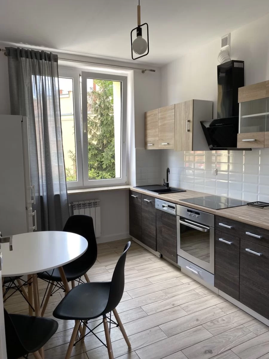 Wynajmę Mieszkanie 2 pokoje/ 47 m2, centrum miasta zielona góra
