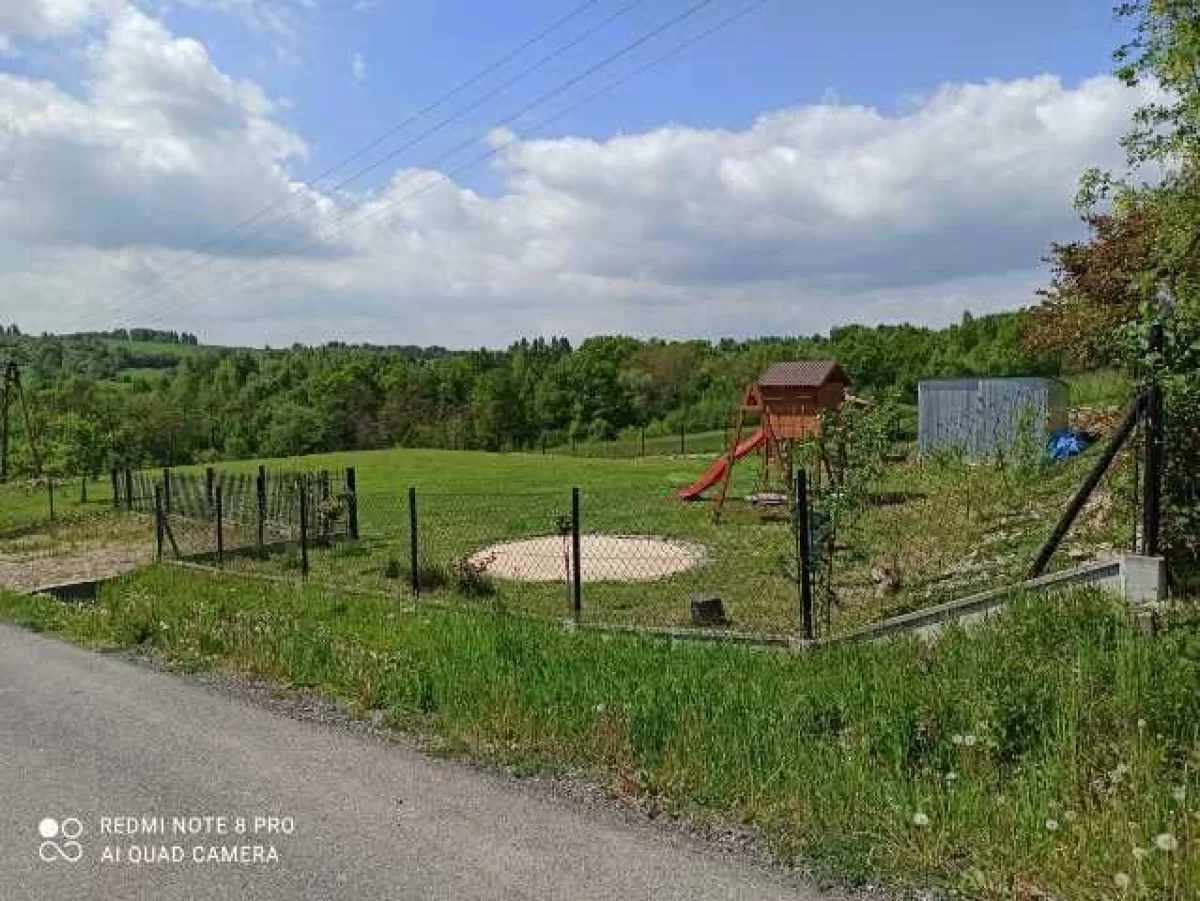 Sprzedam działkę rolno budowlaną 10 arów Wieliczka