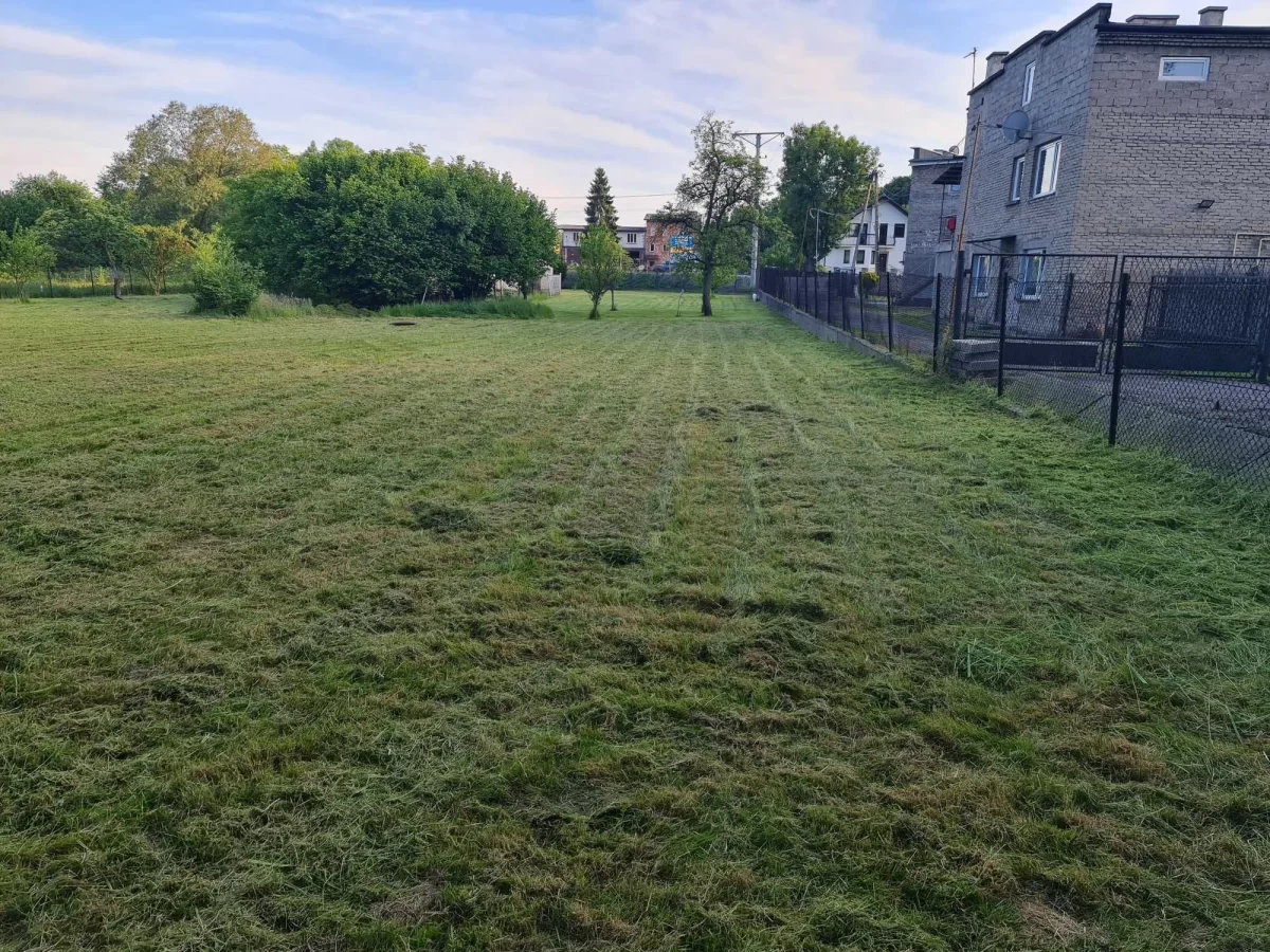 Sprzedam działkę o powierzchni 1652 m2 w Będzinie - Łagiszy