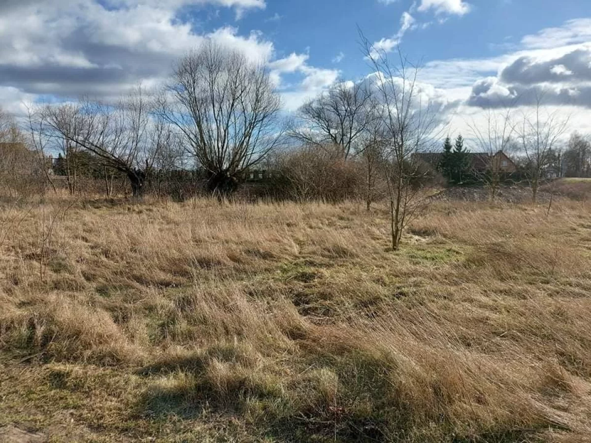 Sprzedam działkę budowlaną w spokojnej okolicy w Bydgoszcz 1089m2
