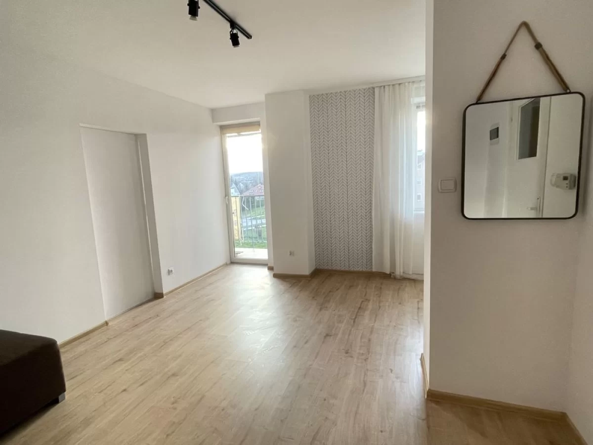 Sprzedam Mieszkanie przy 29 Listopada, 2 pokoje Nowy Sącz