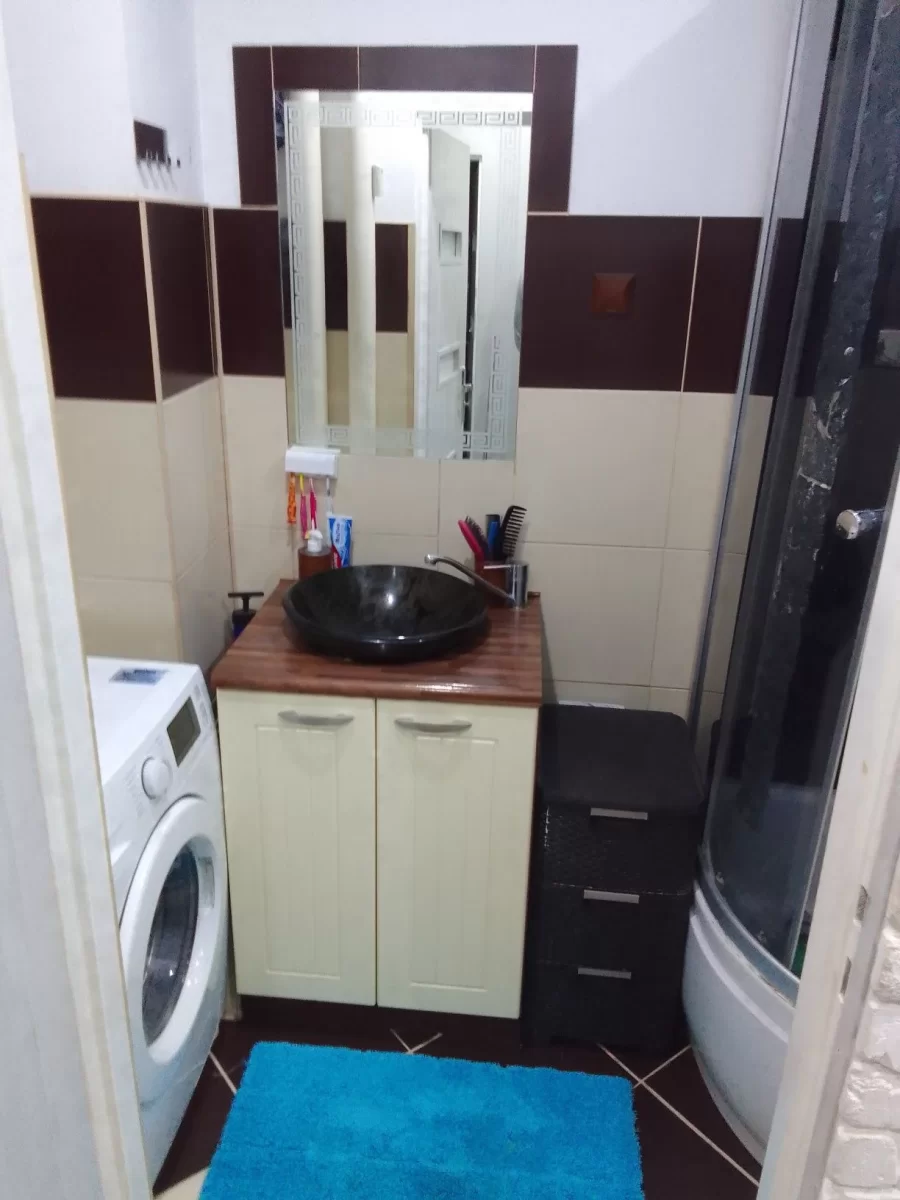 Sprzedam Mieszkanie 52 m kw parter Wronki