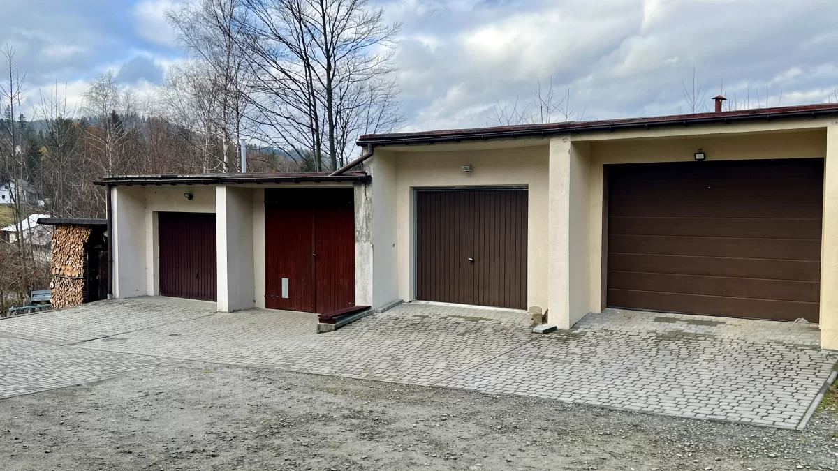 WISLA GLEBCE M3 54m2 garaz