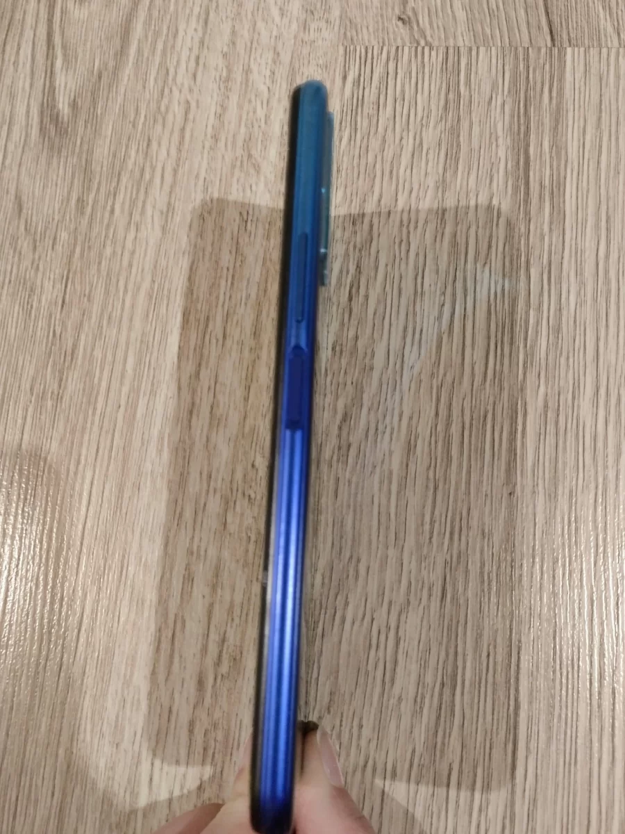 Telefon Vivo Y20s 128GB stan idealny + etui