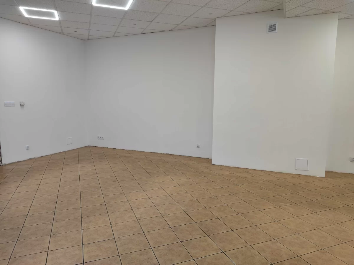 Lokal biurowy do wynajęcia 118m2 Leszno