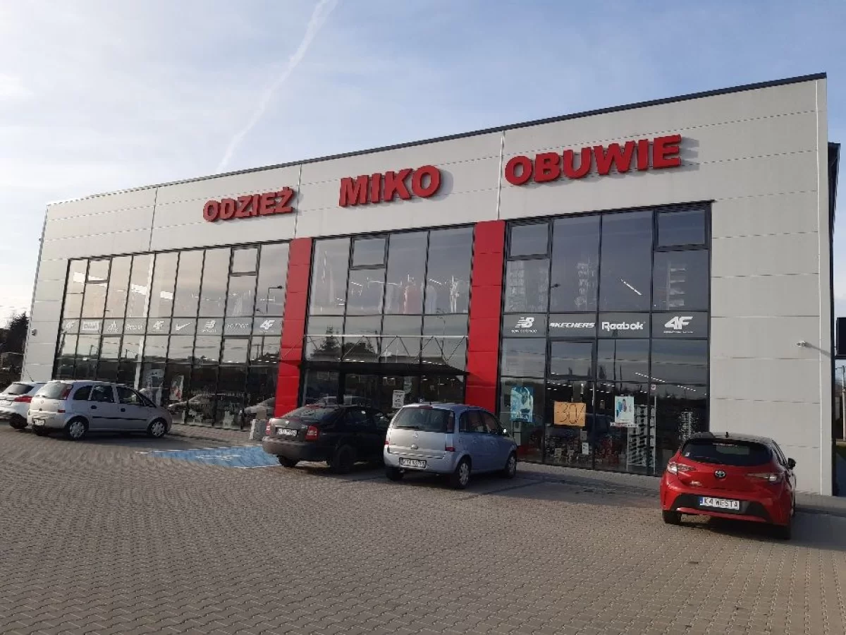 Do wynajęcia Lokal usługowy 1300m2 Tarnów