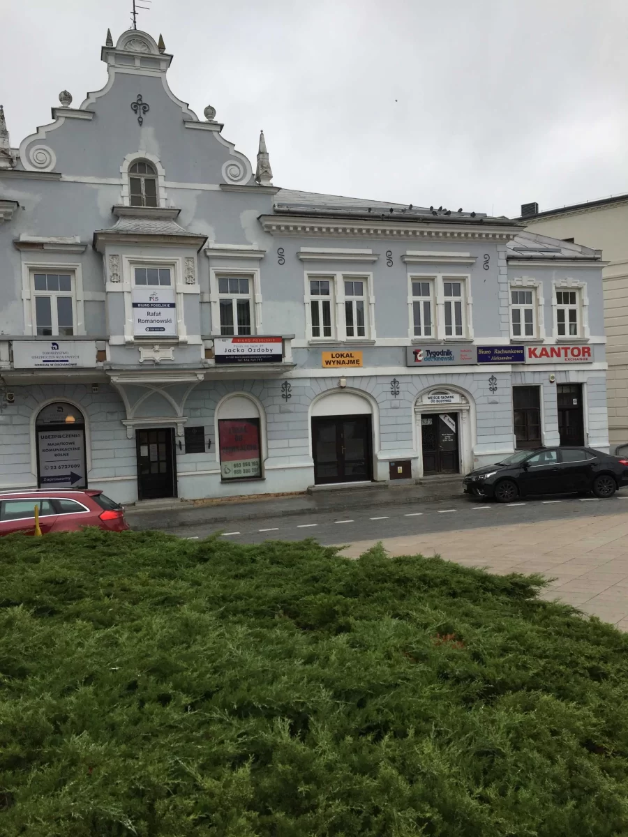 Wynajmę lokal ok. 30m2 ŚCISŁE CENTRUM CIECHANOWA