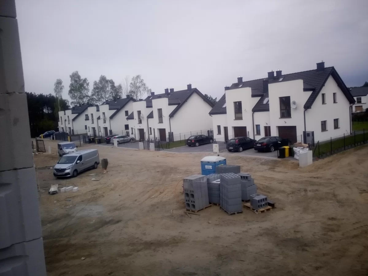 Budowa domów, usługi ogólnobudowlane