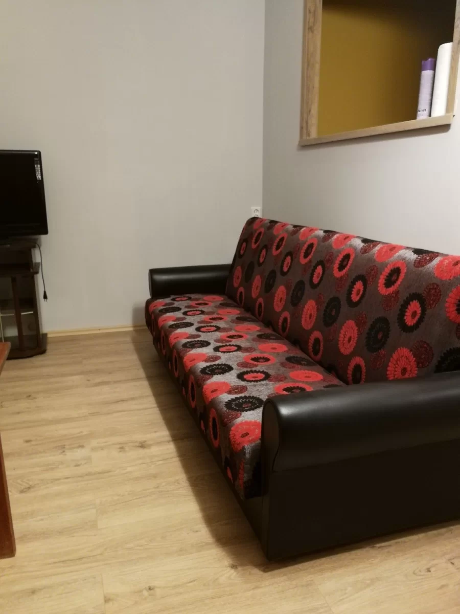 Wynajmę kawalerkę w Bytomiu stolarzowicach ,cena 1100 zł