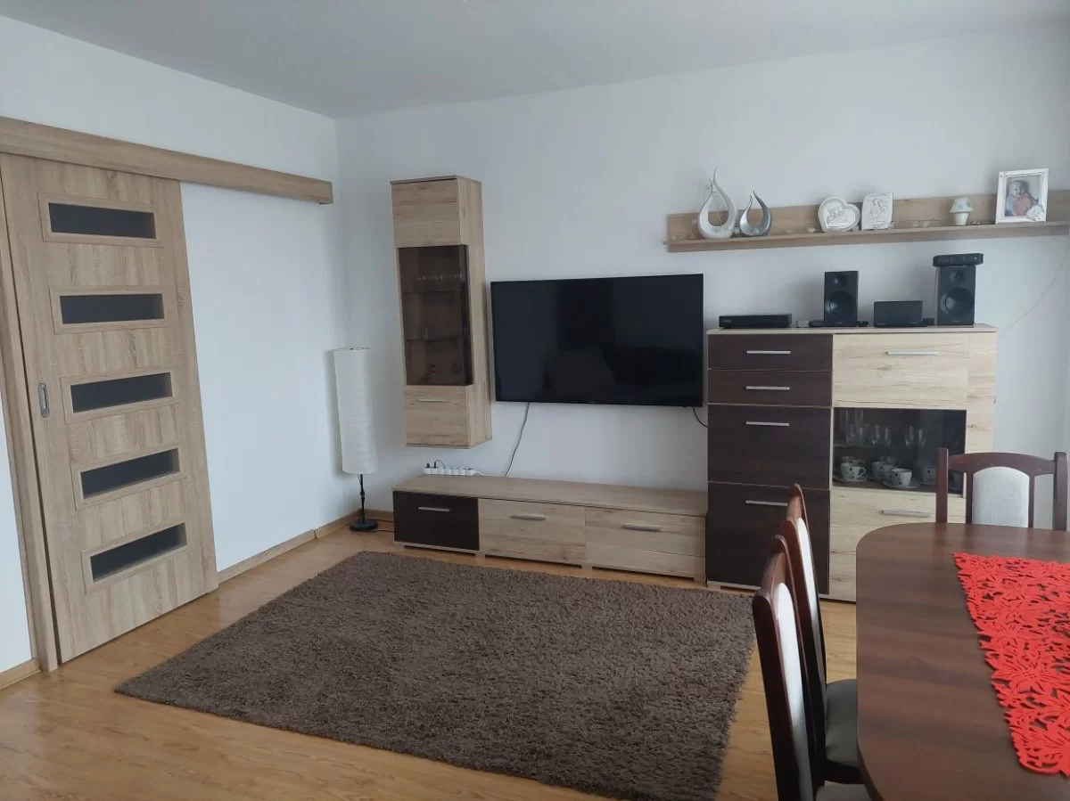 Sprzedam mieszkanie Ostróda 3 pokojowe umeblowane.