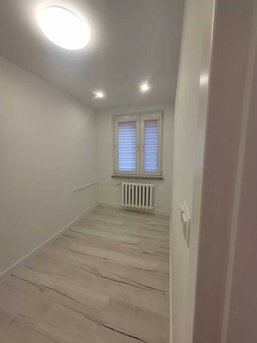 Sprzedam mieszkanie biuro parter Ropczyce Krakowska