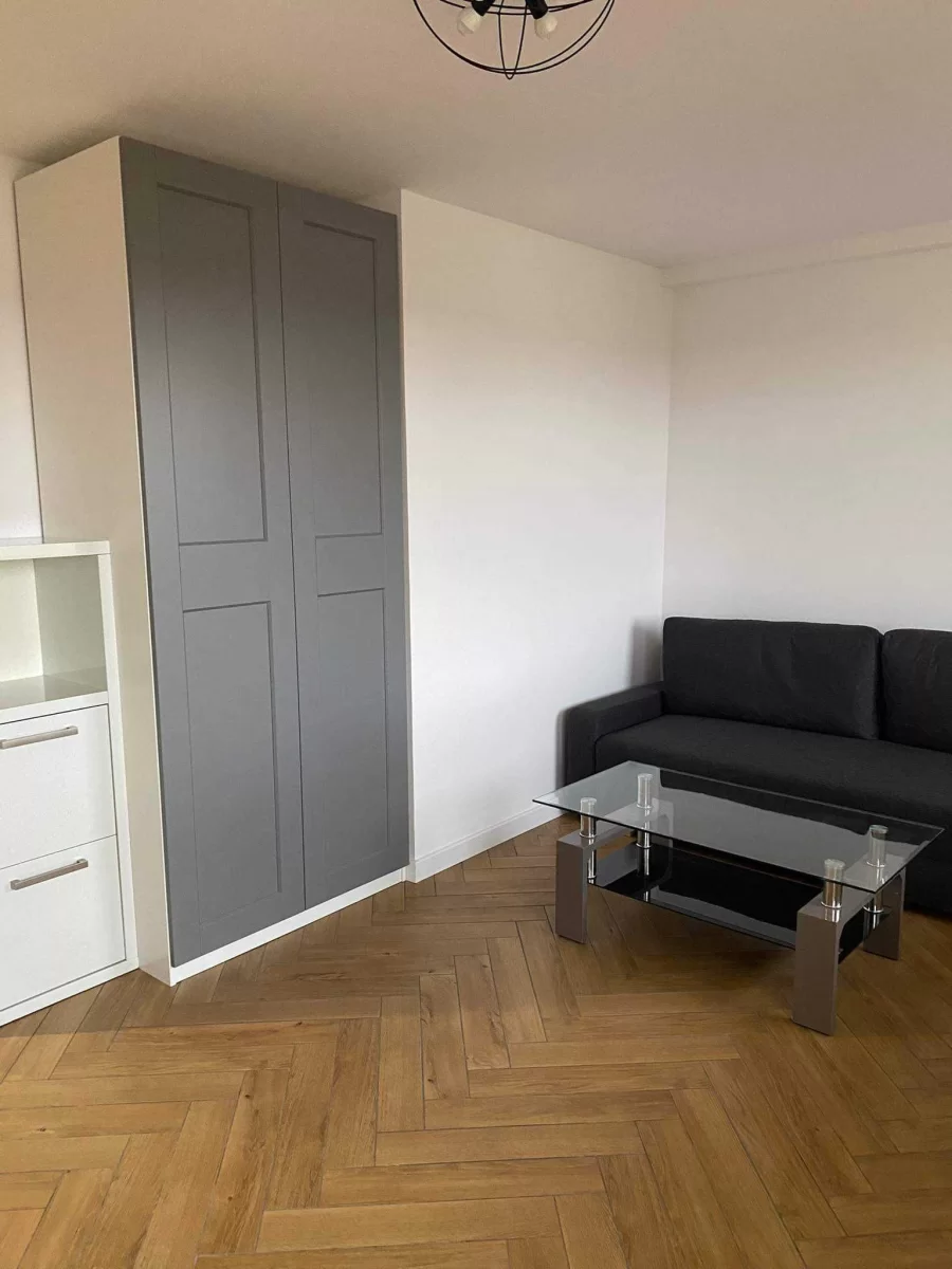 Wynajmę mieszkanie 3 pokoje po kapitalnym remoncie, czuby Szmaragdowa