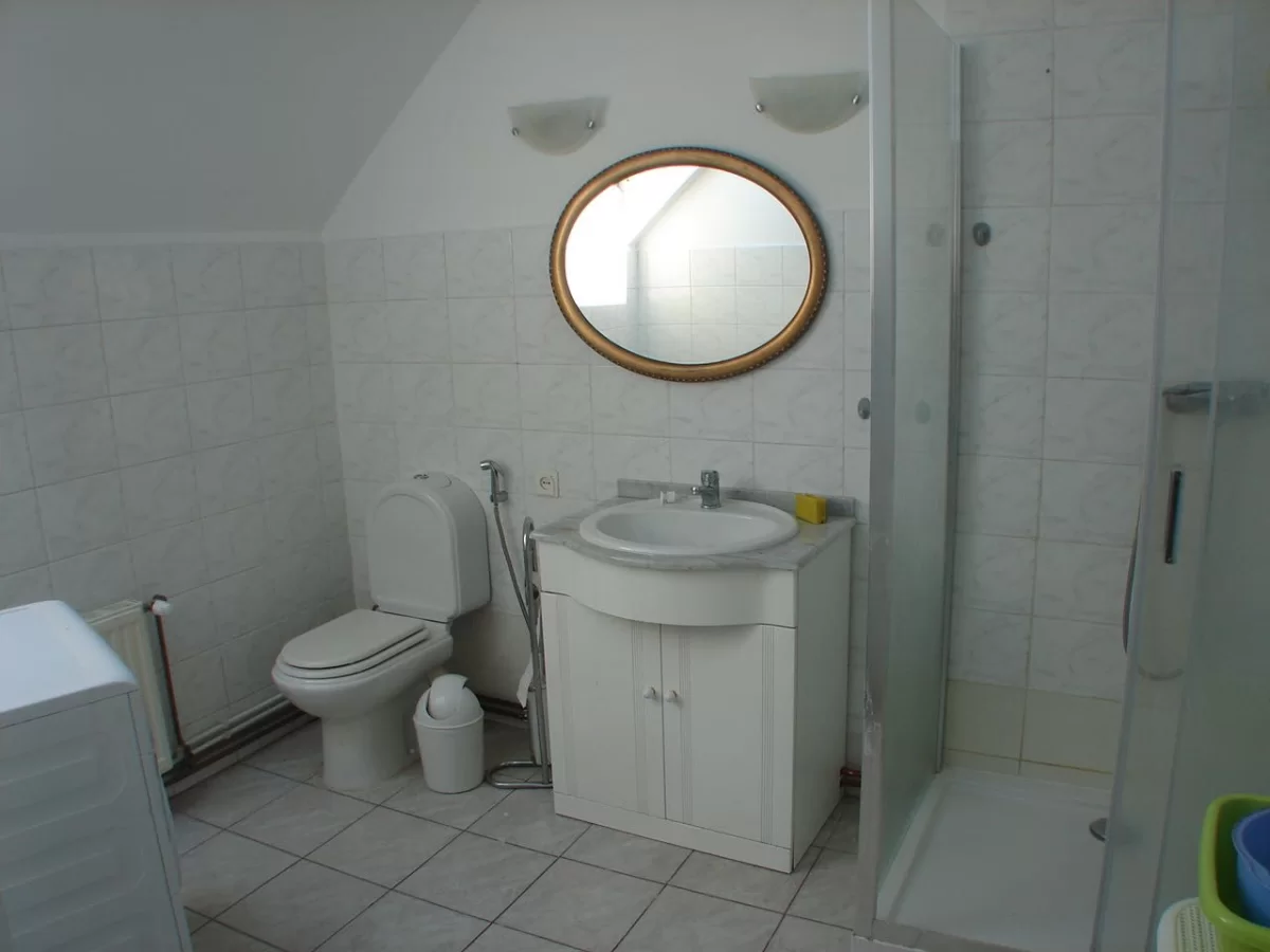 Wynajmę 2 pokojowe mieszkanie w Obornikach Śląskich