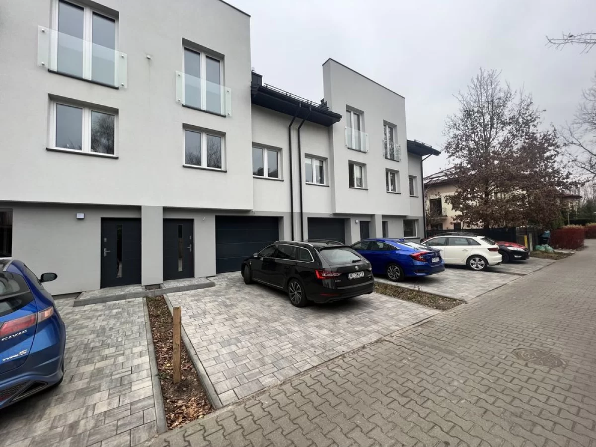 Sprzedam NOWY dom 140m2 warszawa segment środkowy