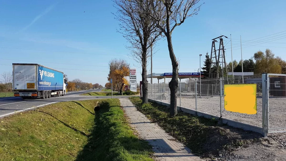 wynajme plac 2000 m2 z biurem ,przy trasie E92 Sochaczew - Błonie