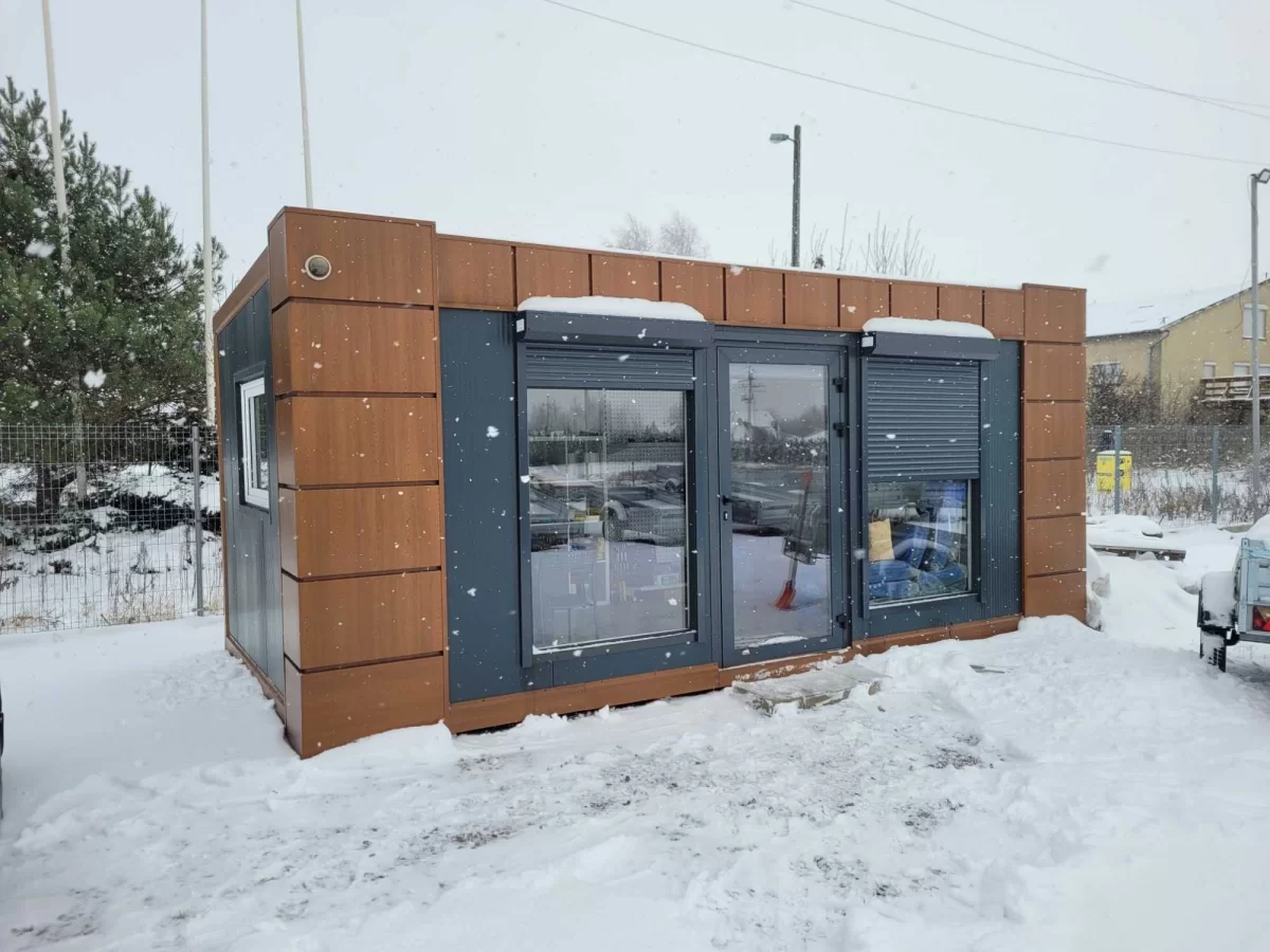 wynajme plac 2000 m2 z biurem ,przy trasie E92 Sochaczew - Błonie