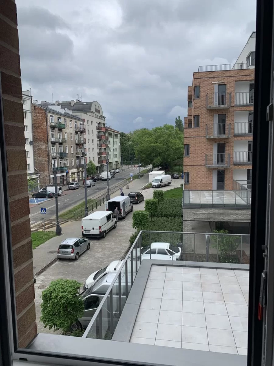 Wynajmę kawalerka warszawa koło dworca Wilenskiego