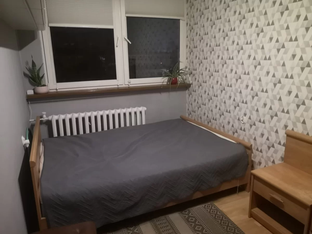 Wynajmę 2 pokoje w centrum Oławy.