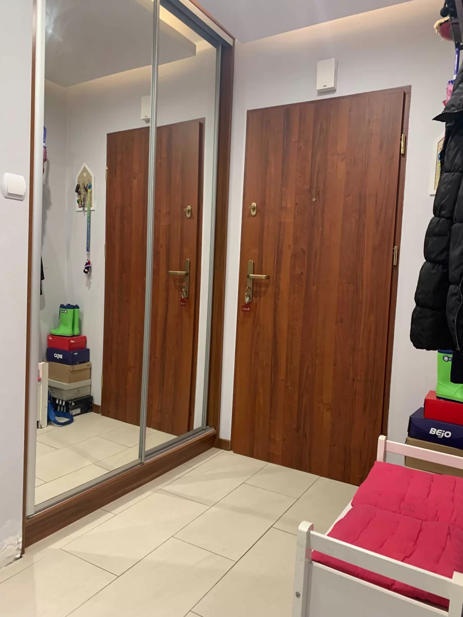 Sprzedam Mieszkanie 3 pokojowe 63,51 m2 z piwnicą i dużym balkonem