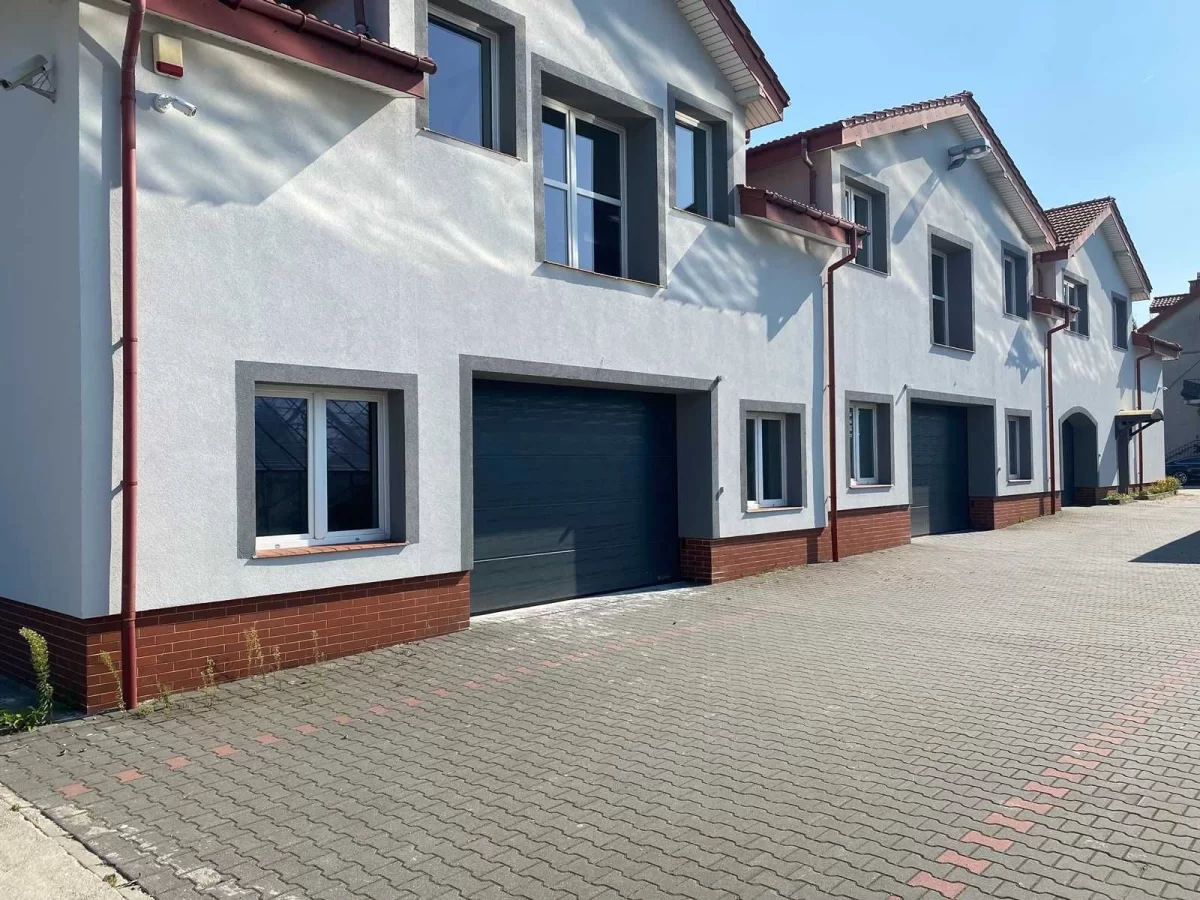 Magazyn 115m2 parter biura okolice Bemowa