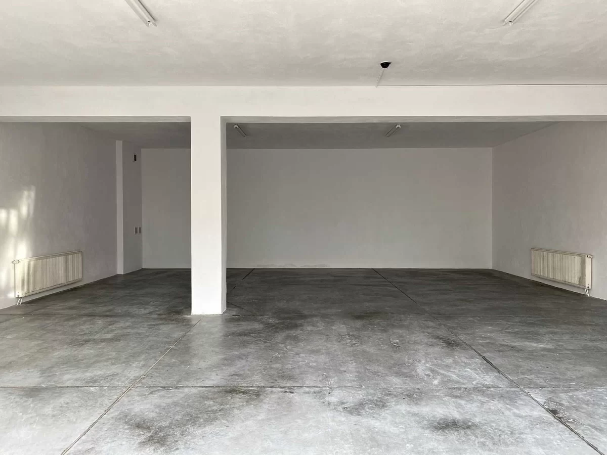 Magazyn 115m2 parter biura okolice Bemowa