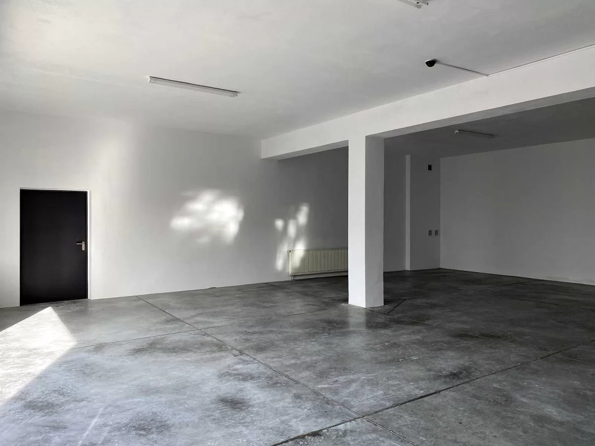 Magazyn 115m2 parter biura okolice Bemowa