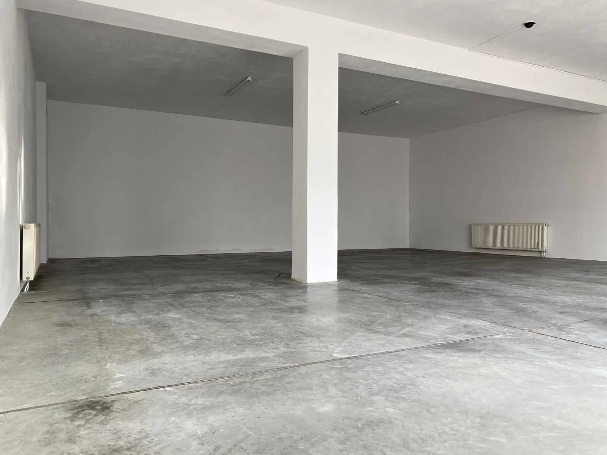 Magazyn 115m2 parter biura okolice Bemowa